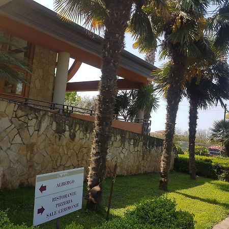 Agriturismo Terre Delle Monache Pontecagnano Exterior photo