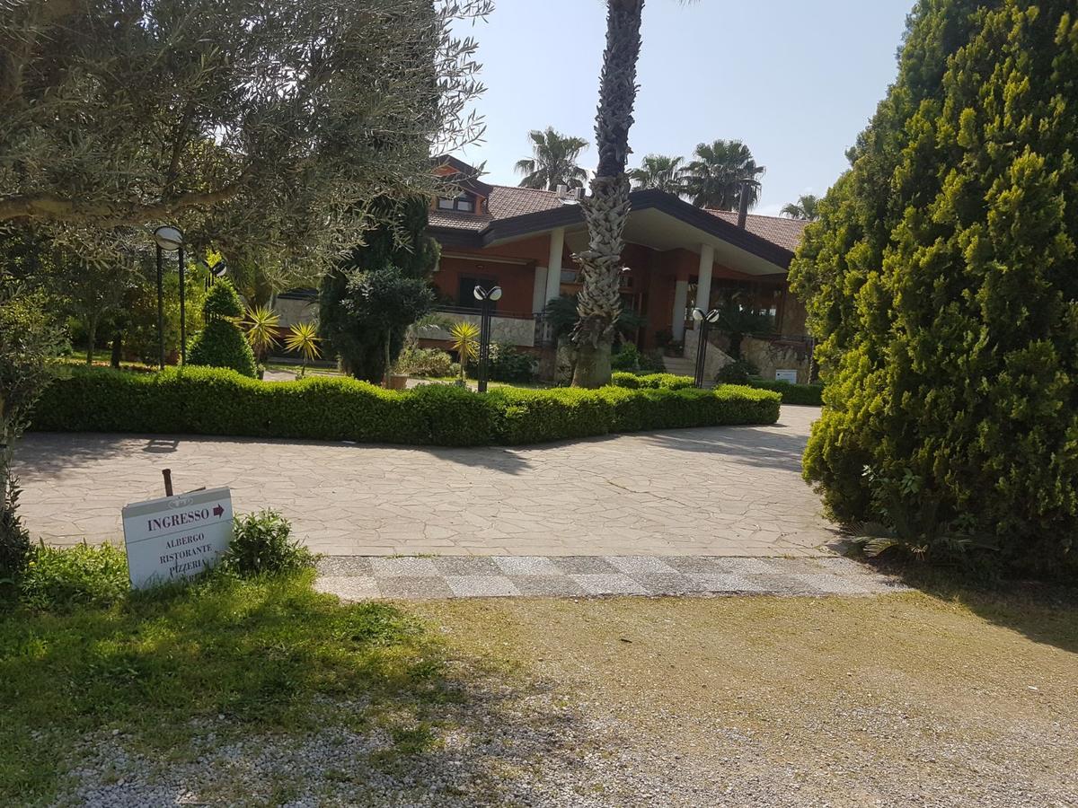 Agriturismo Terre Delle Monache Pontecagnano Exterior photo